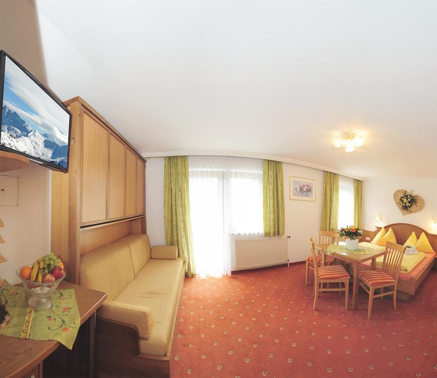 Pension Grafleiten Saalbach-Hinterglemm Quarto foto